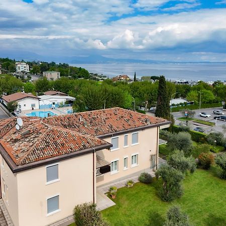 Appartamento Martina Moniga del Garda Eksteriør billede